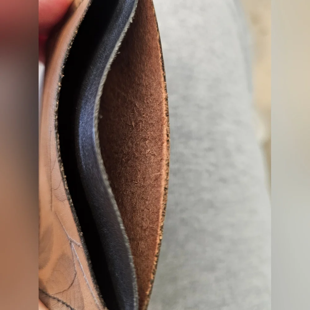 N/A embossed slim